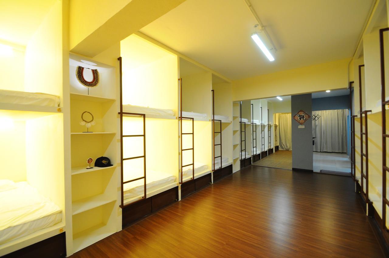 Wanderer'S Inn Semporna Zewnętrze zdjęcie